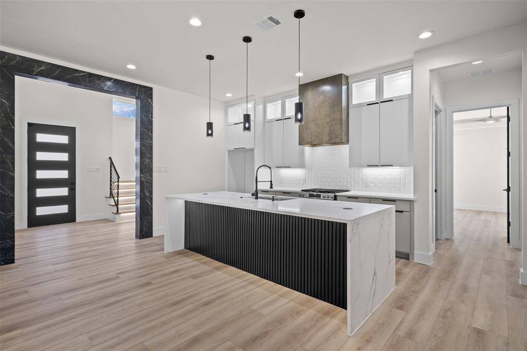 6511 Kemrock Drive, Dallas, TX 75241