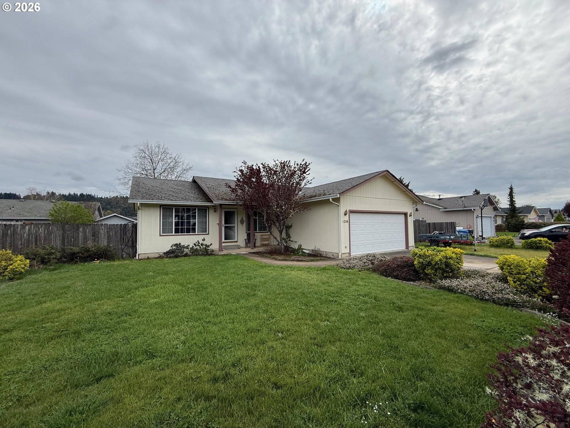 1216 E THIRD AVE, Sutherlin, OR 97479