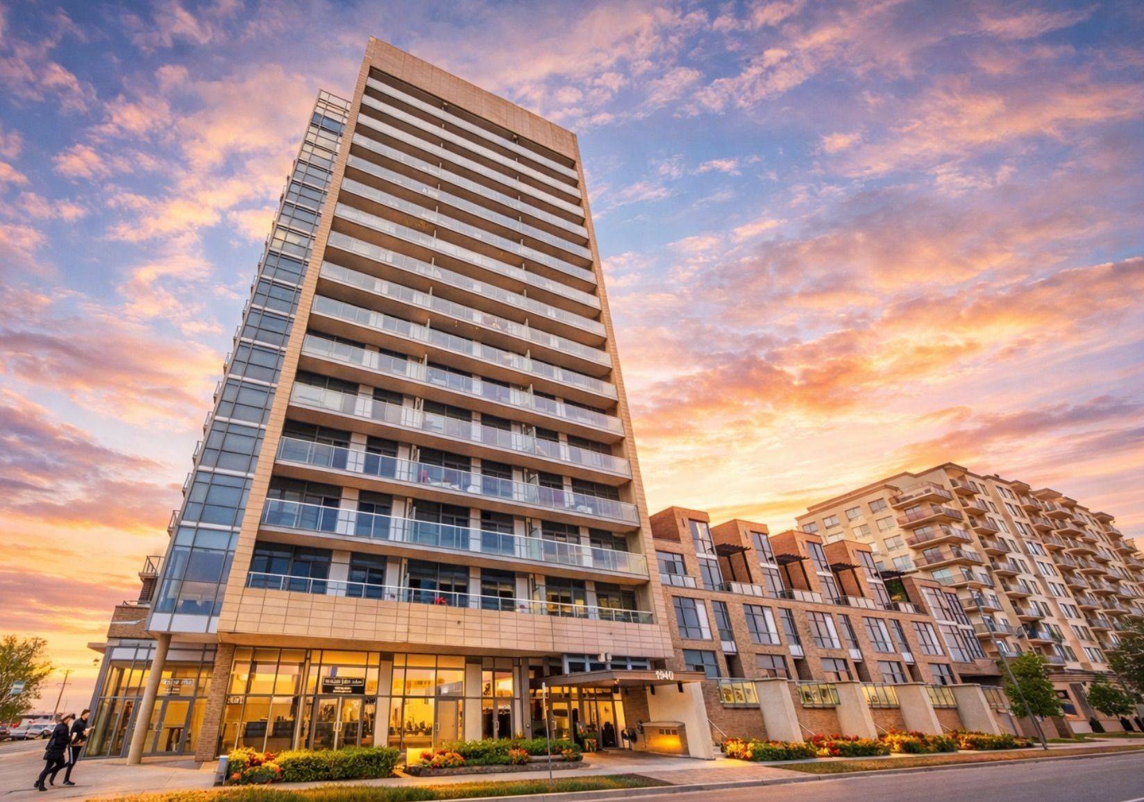 1940 Ironstone DR #227, Burlington, ON L7L 0E4