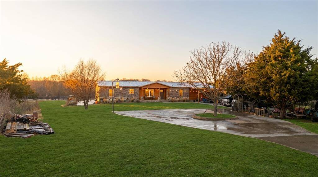 17613 Soman, Nevada, TX 75173