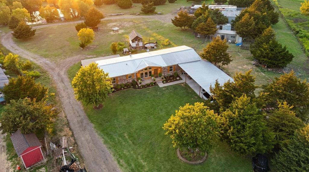 17613 Soman, Nevada, TX 75173