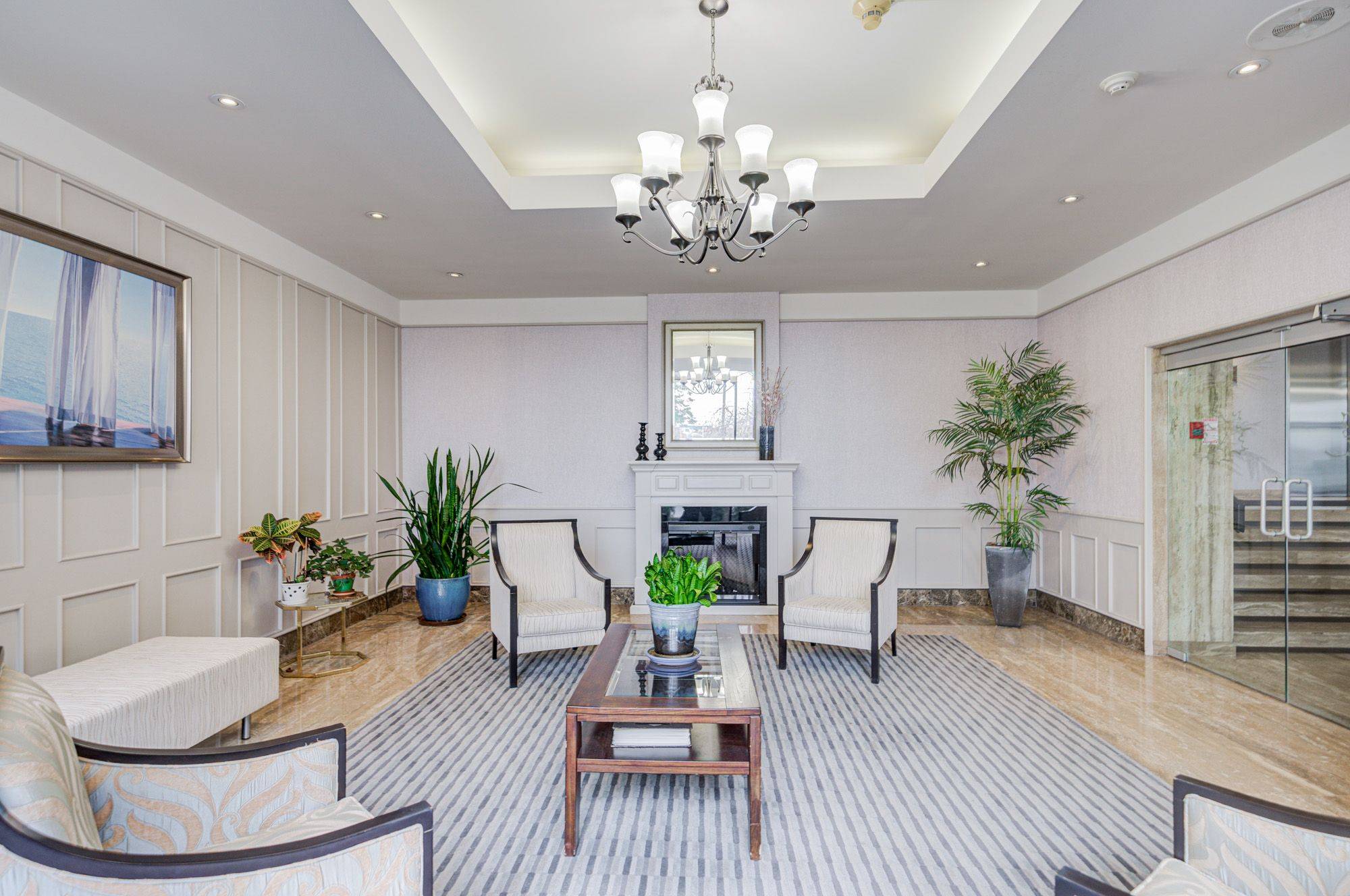 1359 White Oaks BLVD #708, Oakville, ON L6H 2R8