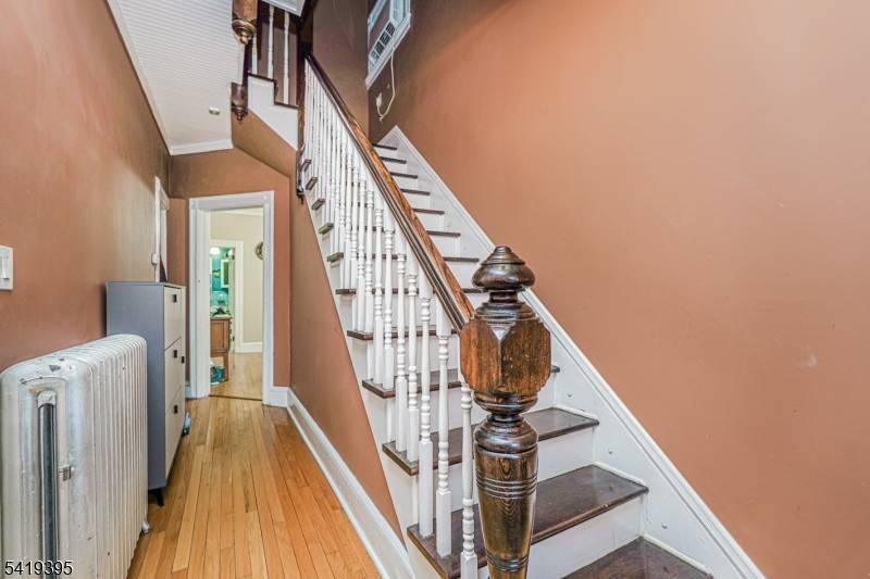 153 W Union Ave, Bound Brook Boro, NJ 08805