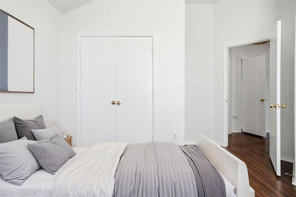 1325 Maple Ridge Drive, Mesquite, TX 75149