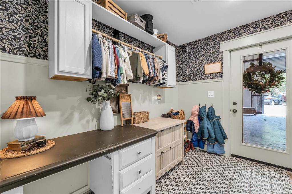 261 Windmill Lane, Waco, TX 76705