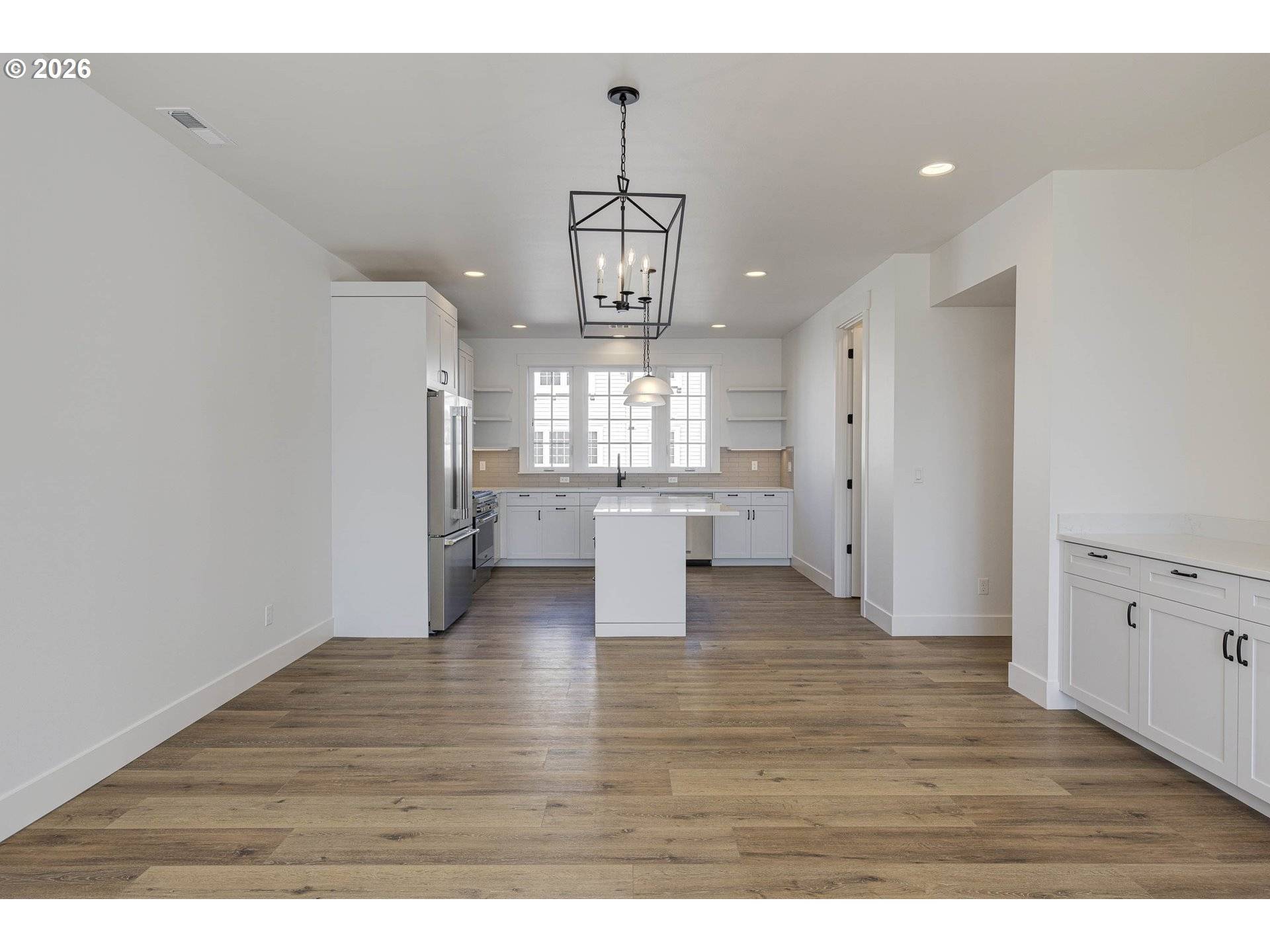 425 NE MOONWAKE LN #18, Depoe Bay, OR 97341