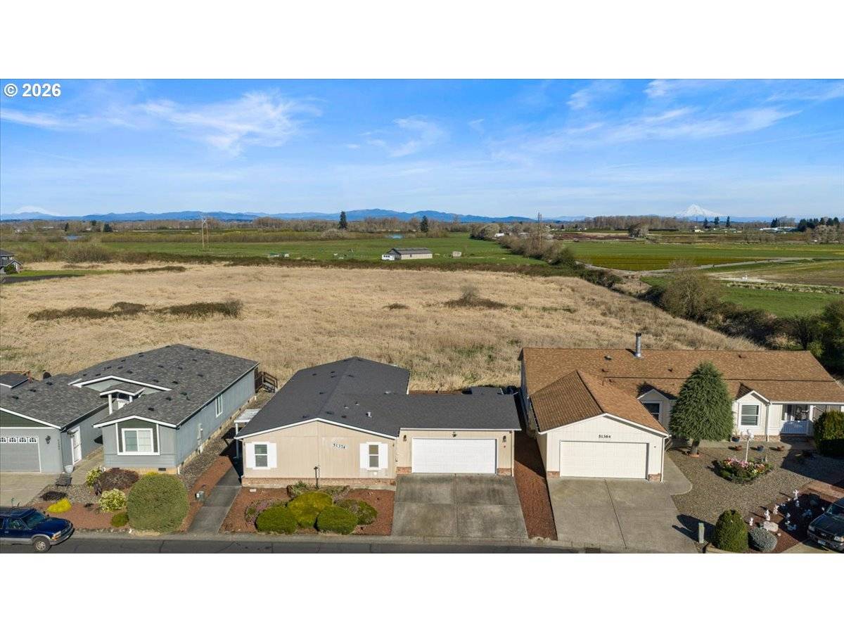 51374 SE Hoodview DR, Scappoose, OR 97056