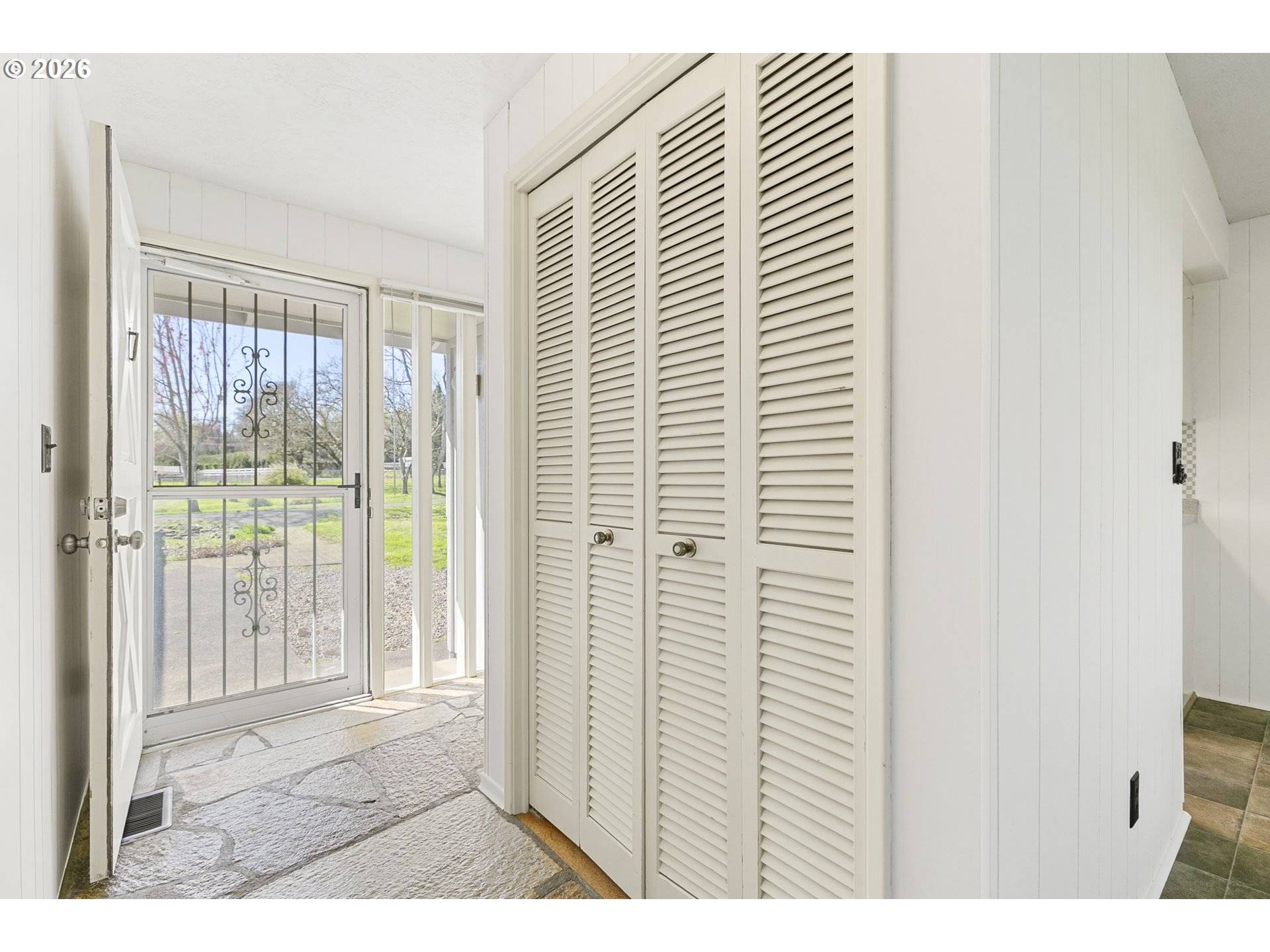 10418 CHAMPOEG RD, Aurora, OR 97002