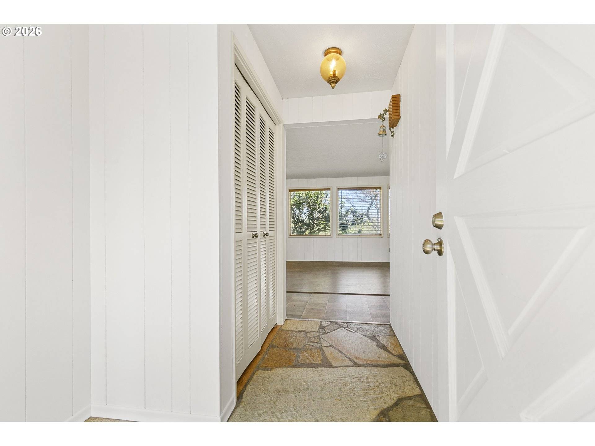 10418 CHAMPOEG RD, Aurora, OR 97002