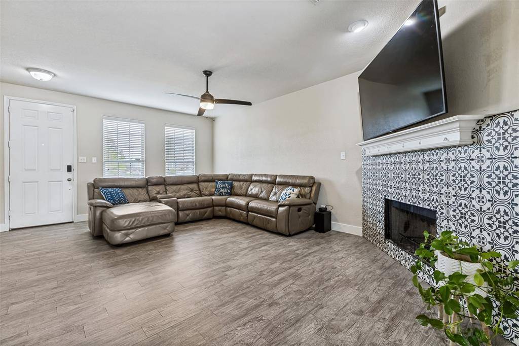 4115 Princess Point Court, Forney, TX 75126