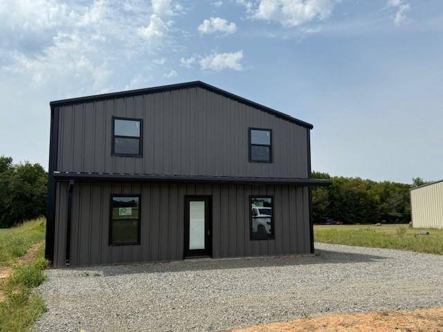 24 PR 24970, Brookston, TX 75421