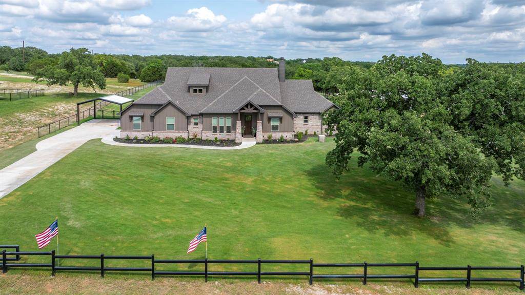 105 Aslan Road, Poolville, TX 76487