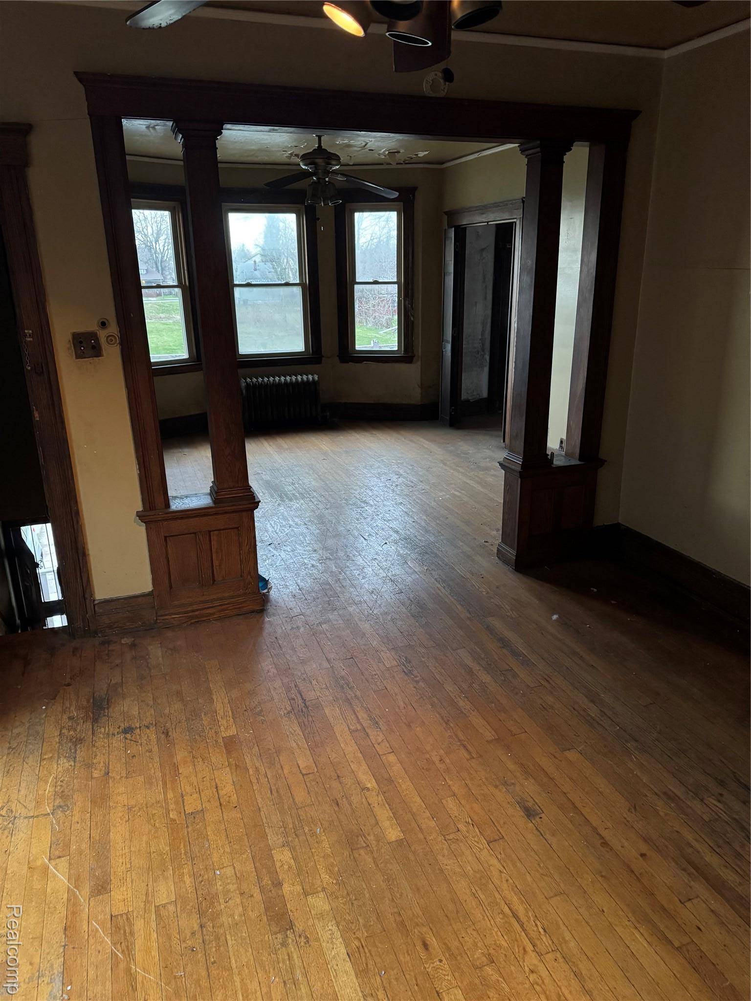 2954 E Harding ST, Detroit, MI 48214