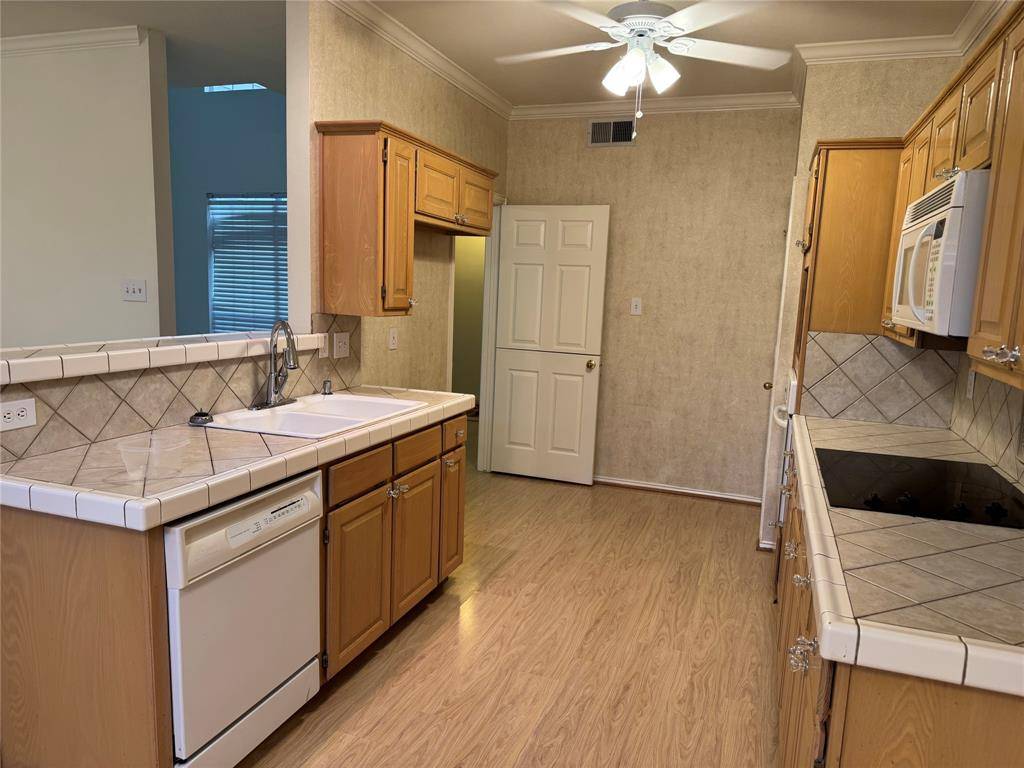 8319 Coppertowne Court, Dallas, TX 75243