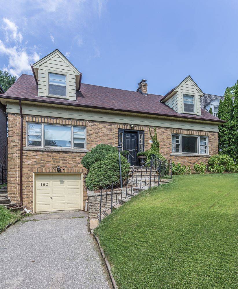 180 Strathgowan AVE, Toronto C04, ON M4N 1C3