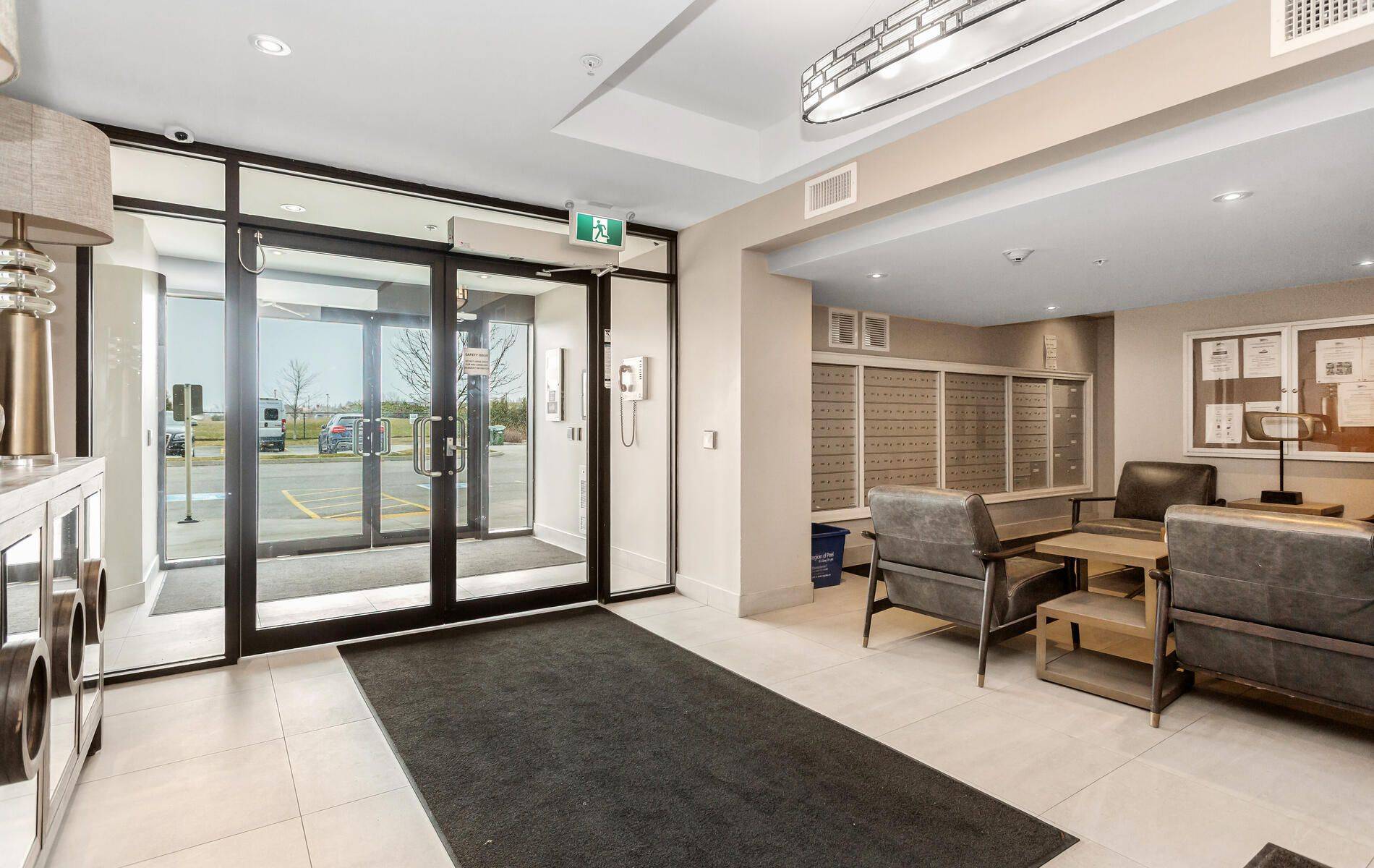 610 Farmstead DR #116, Milton, ON L9T 7H6