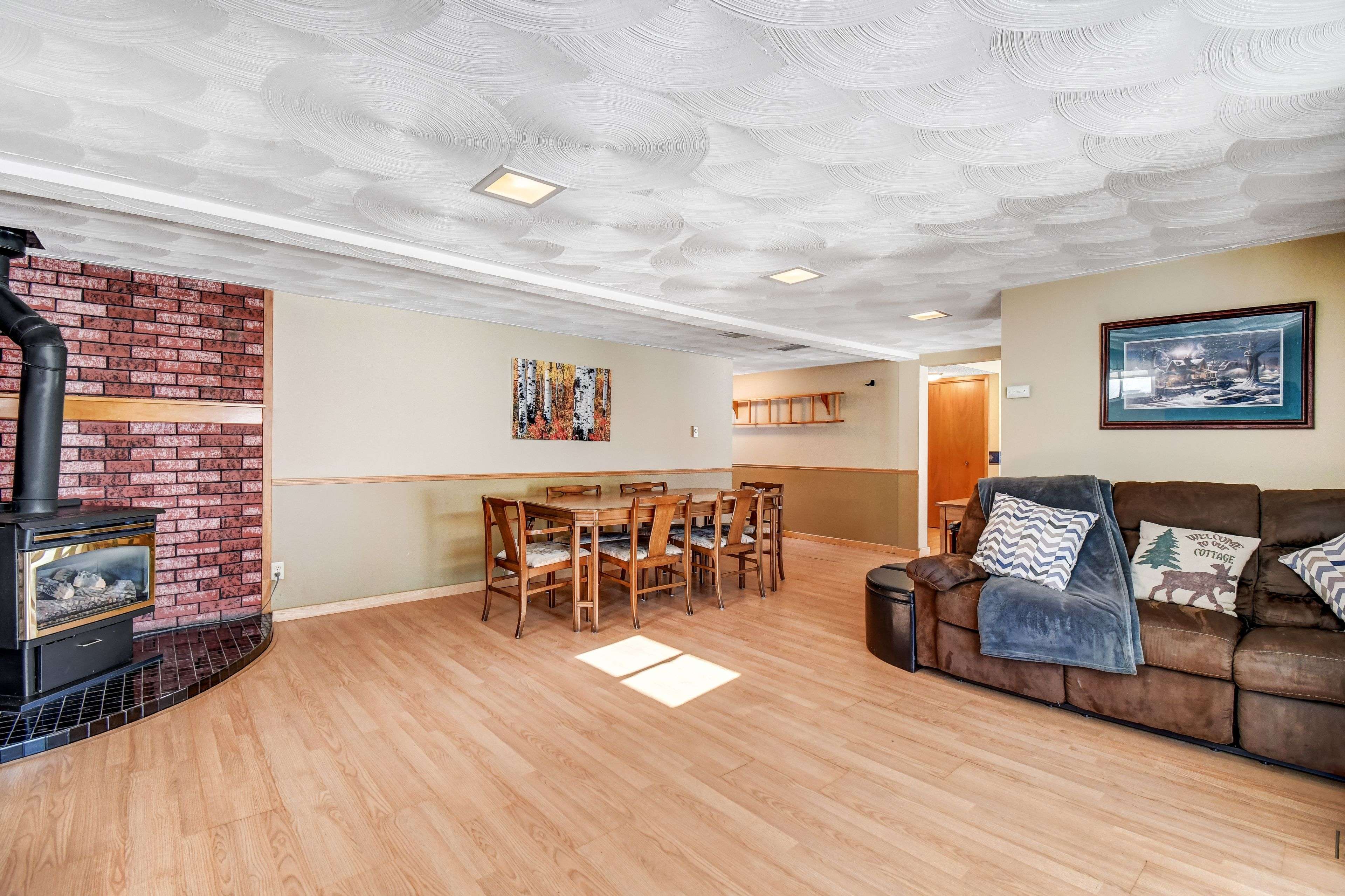 15 Cryderman CT, Faraday, ON K0L 1C0