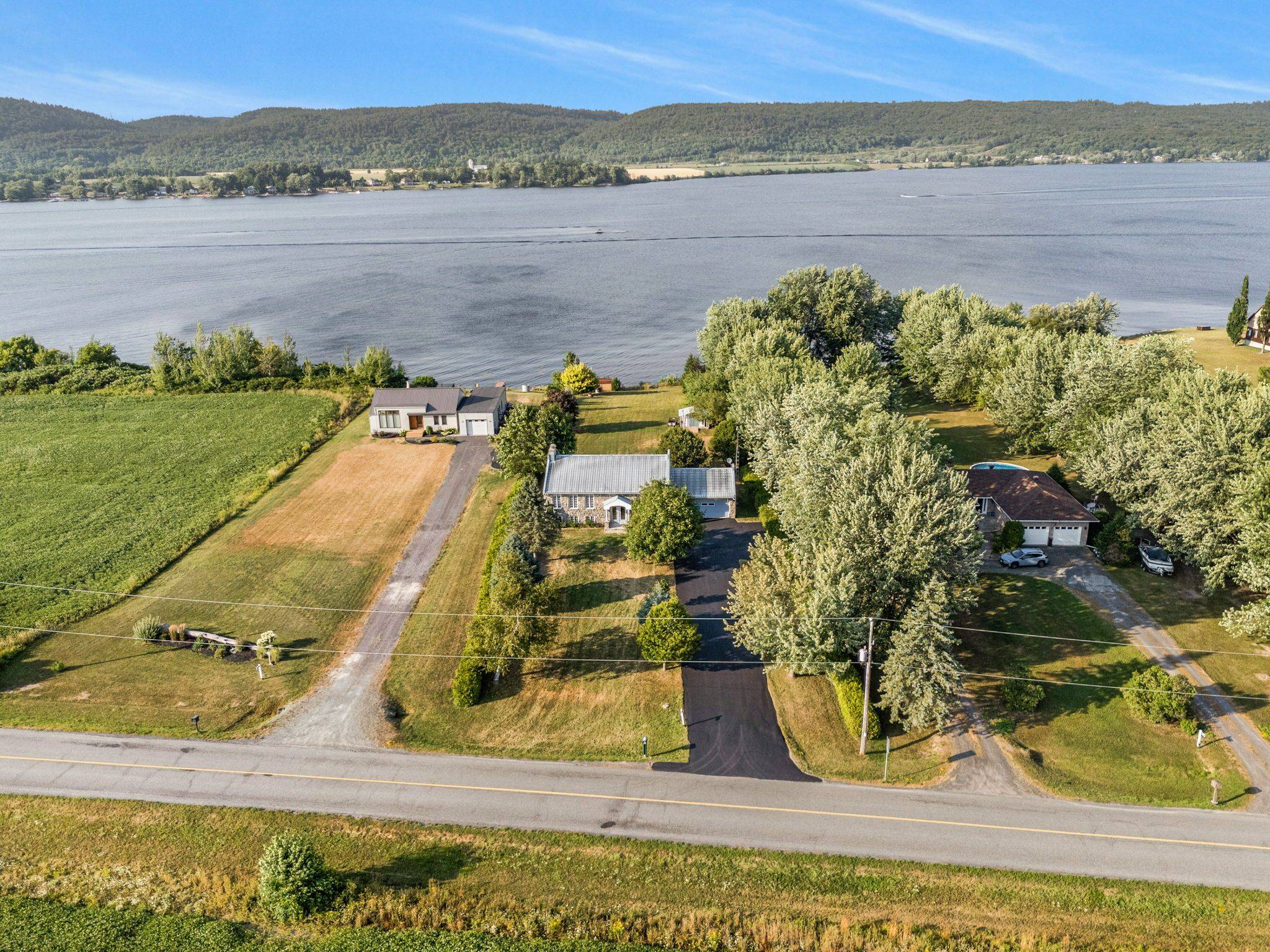 123 Ch Du Domaine RD, Alfred And Plantagenet, ON K0B 1J0