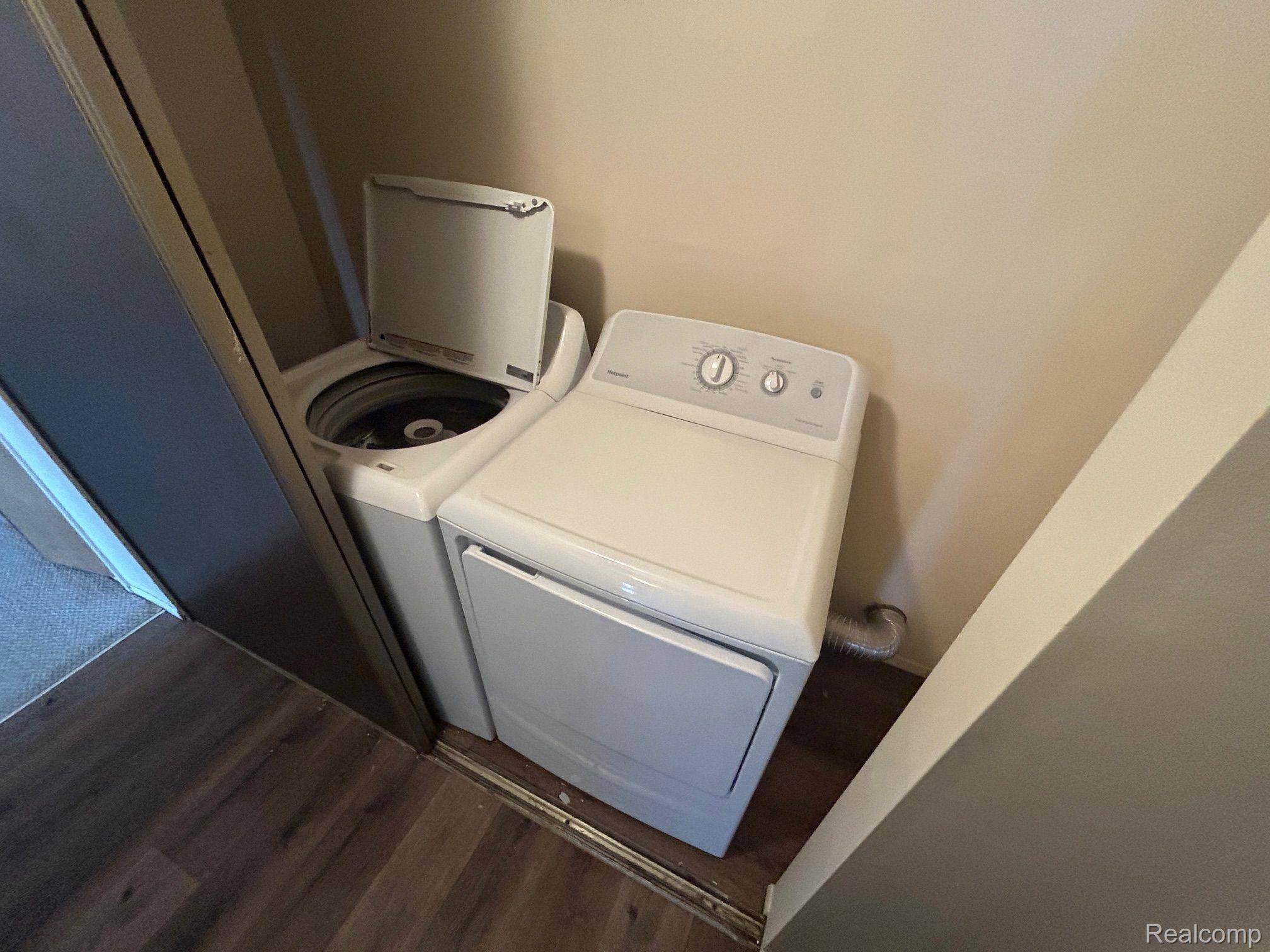 30042 W 12 MILE RD #56, Farmington Hills, MI 48334