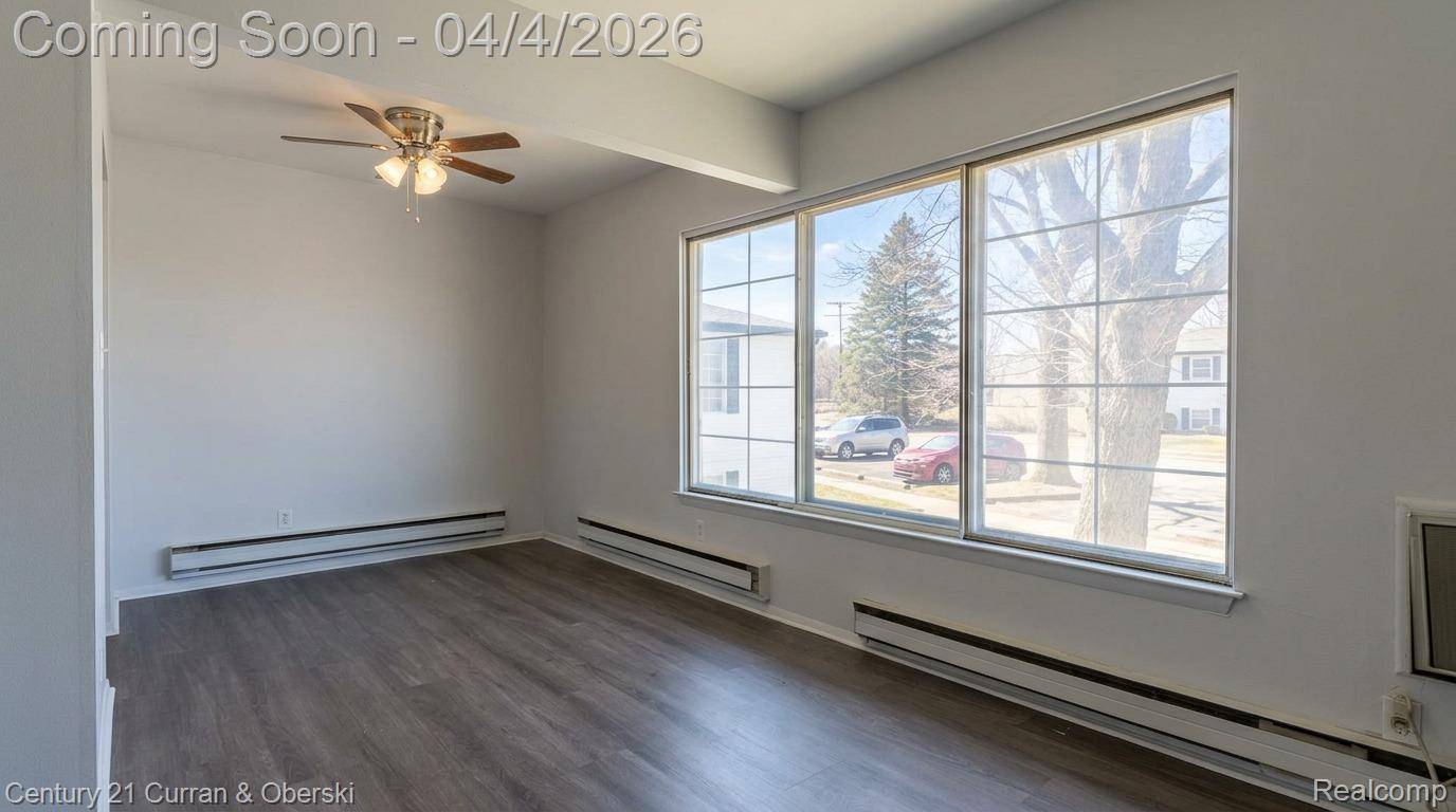 605 Ash ST, Holly Village, MI 48442