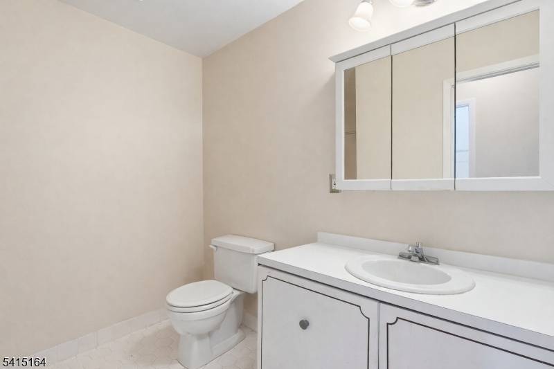 760 Mill St #C3, Belleville Twp., NJ 07109