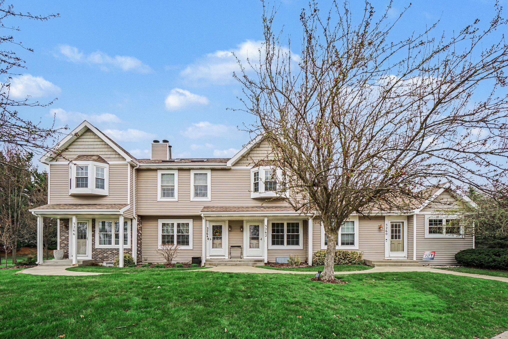 3262 Wimbledon DR, Portage City, MI 49024