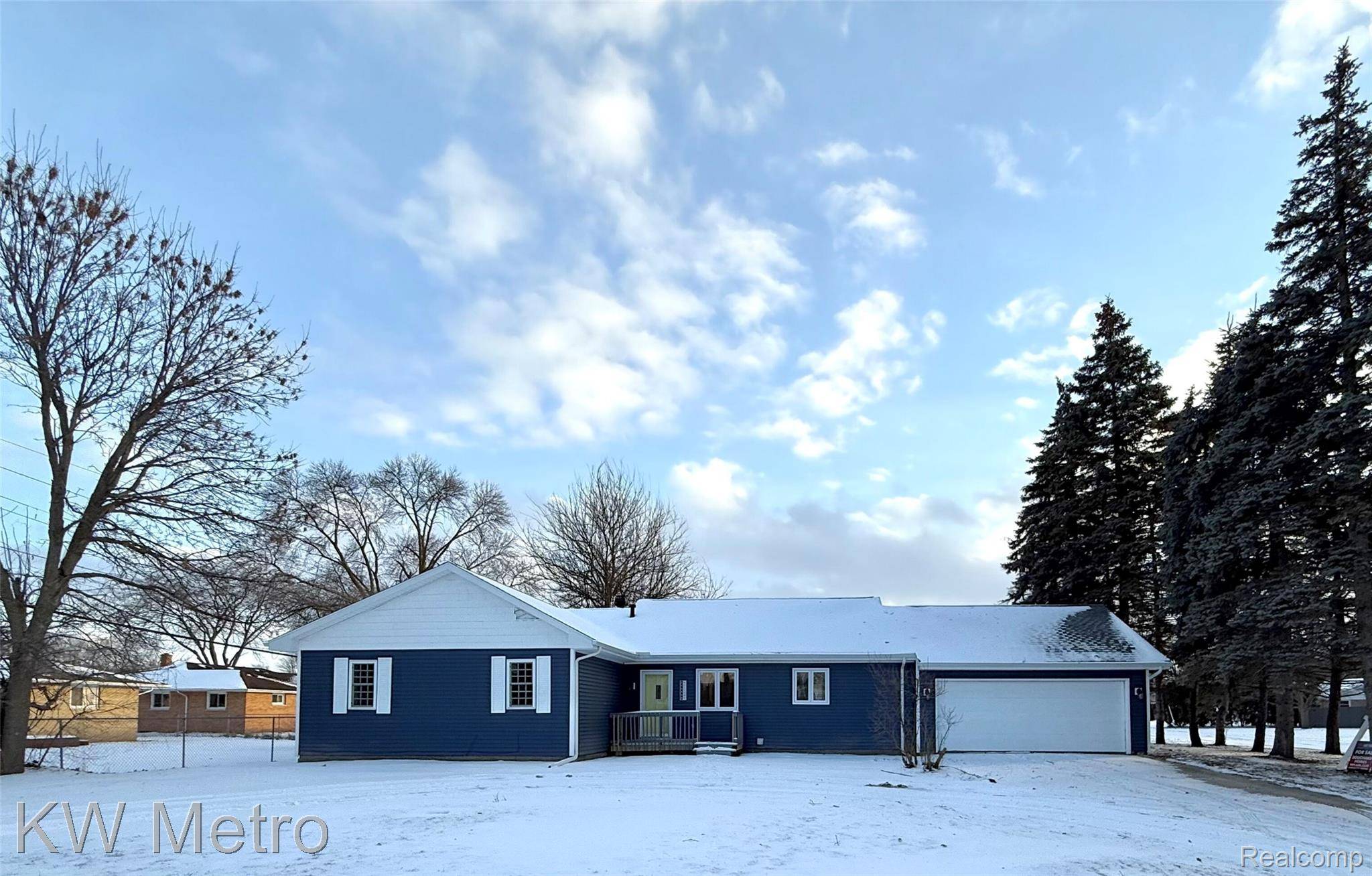 3675 Dale RD, Saginaw Charter Township, MI 48603