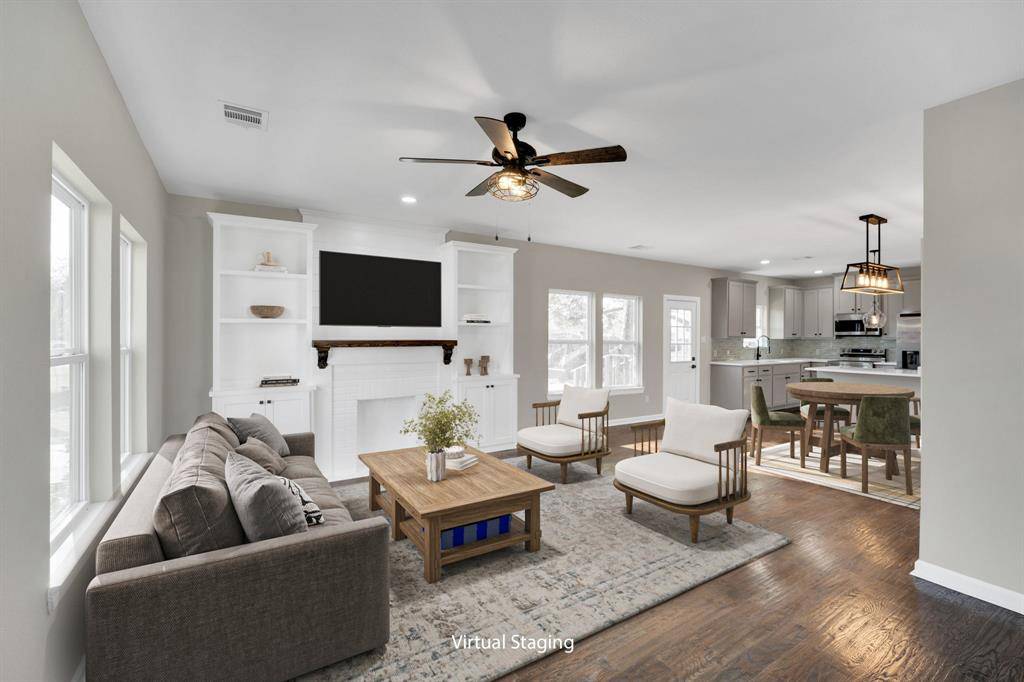 401 Poplar Street, Italy, TX 76651