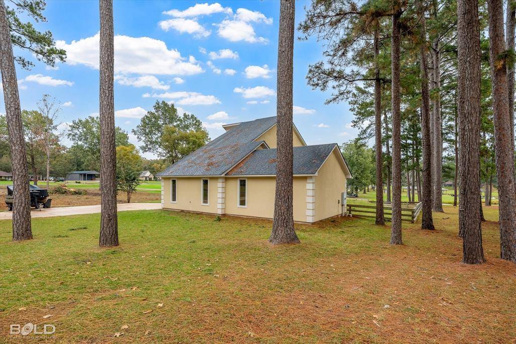 1663 Spencer Circle, Benton, LA 71006