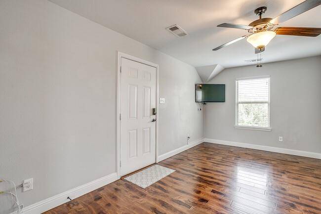 4203 Aspen Grove Court #Garage Apt, Arlington, TX 76005