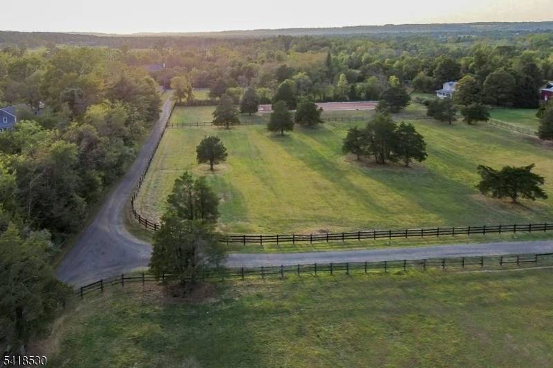 1015 Cherry Hill Rd, Montgomery Twp., NJ 08540