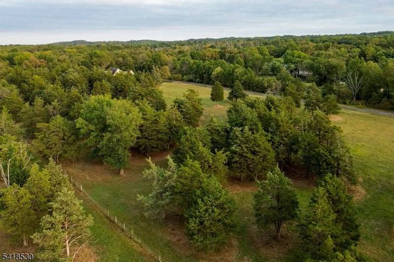 1015 Cherry Hill Rd, Montgomery Twp., NJ 08540