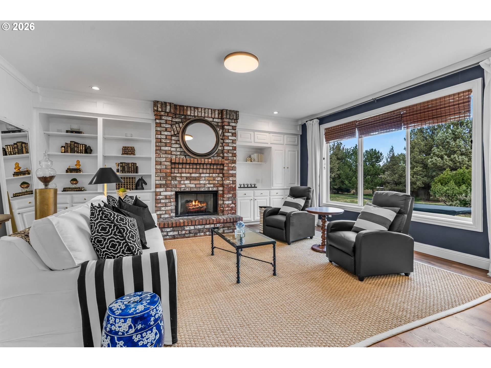 2300 CONDOR DR, Redmond, OR 97756