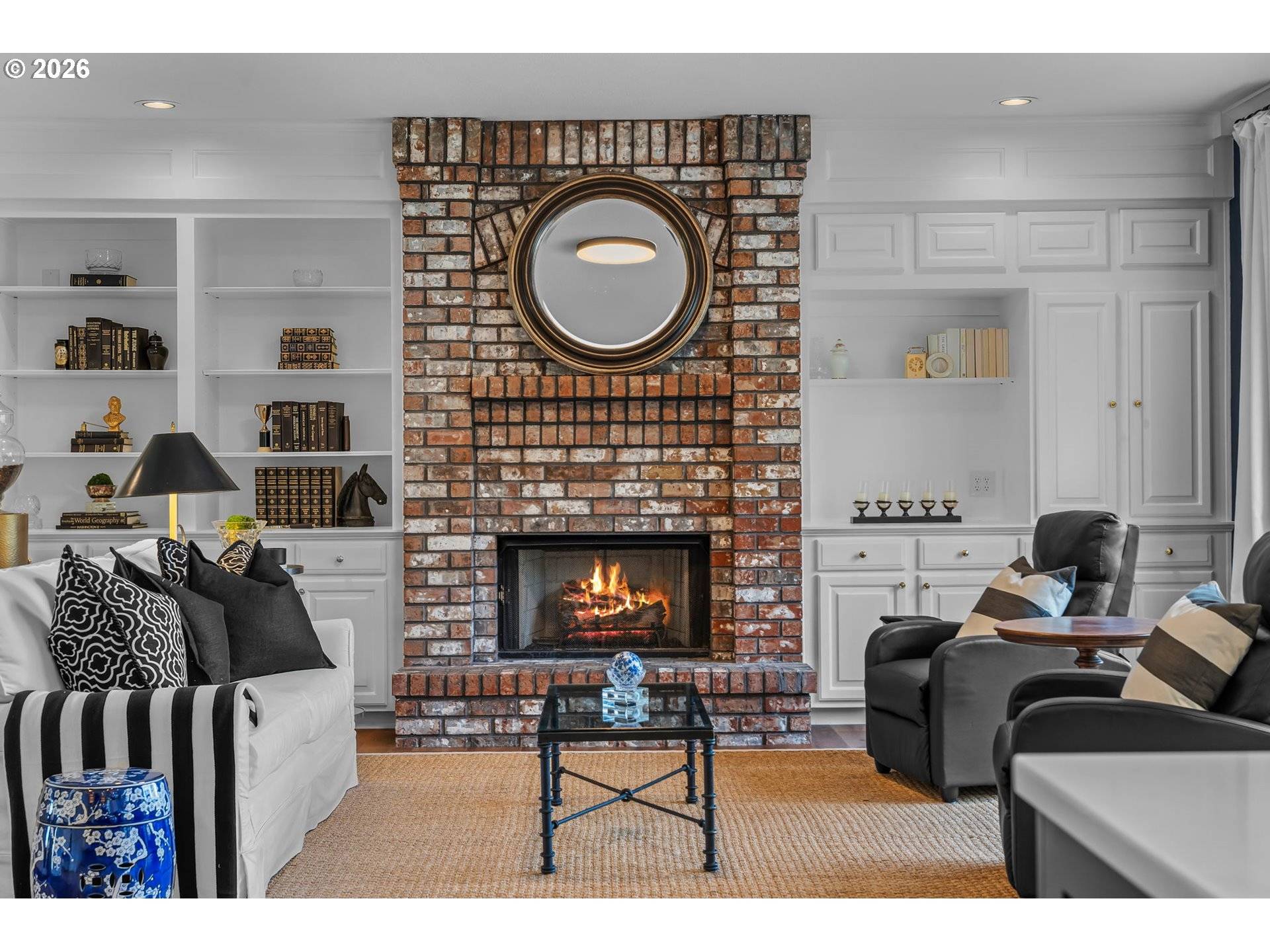 2300 CONDOR DR, Redmond, OR 97756