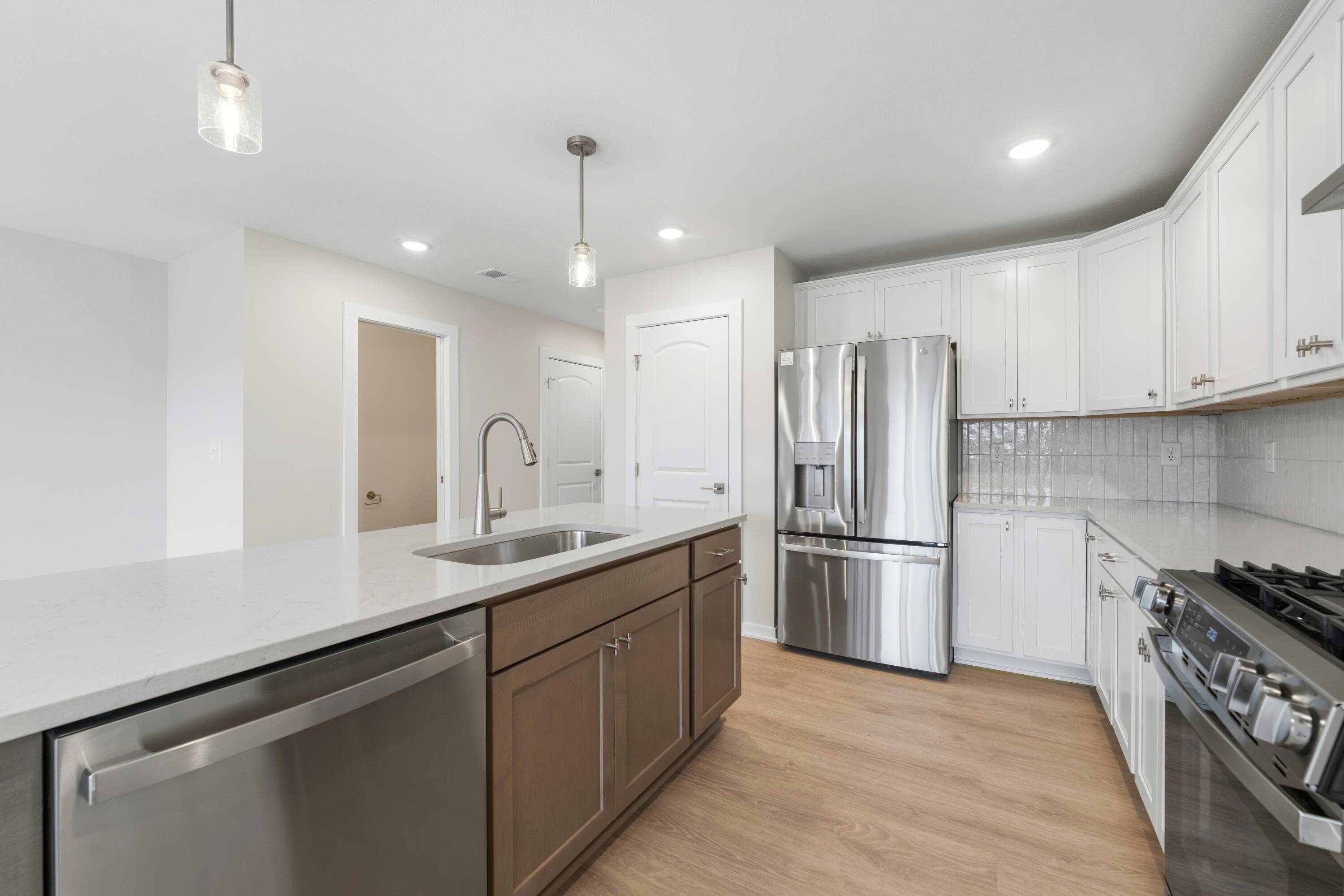 908 Indiana AVE #11, South Haven City, MI 49090