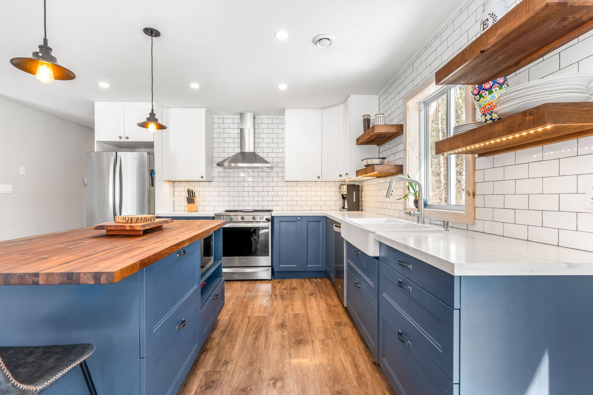 3714 Agnew RD, Severn, ON L0K 2B0