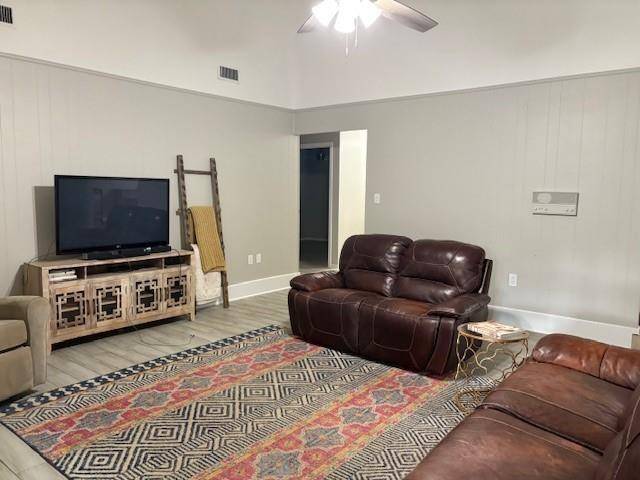 5302 Bright Star Trail, Arlington, TX 76017