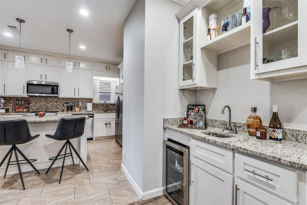 1533 Allen Drive, Cedar Hill, TX 75104