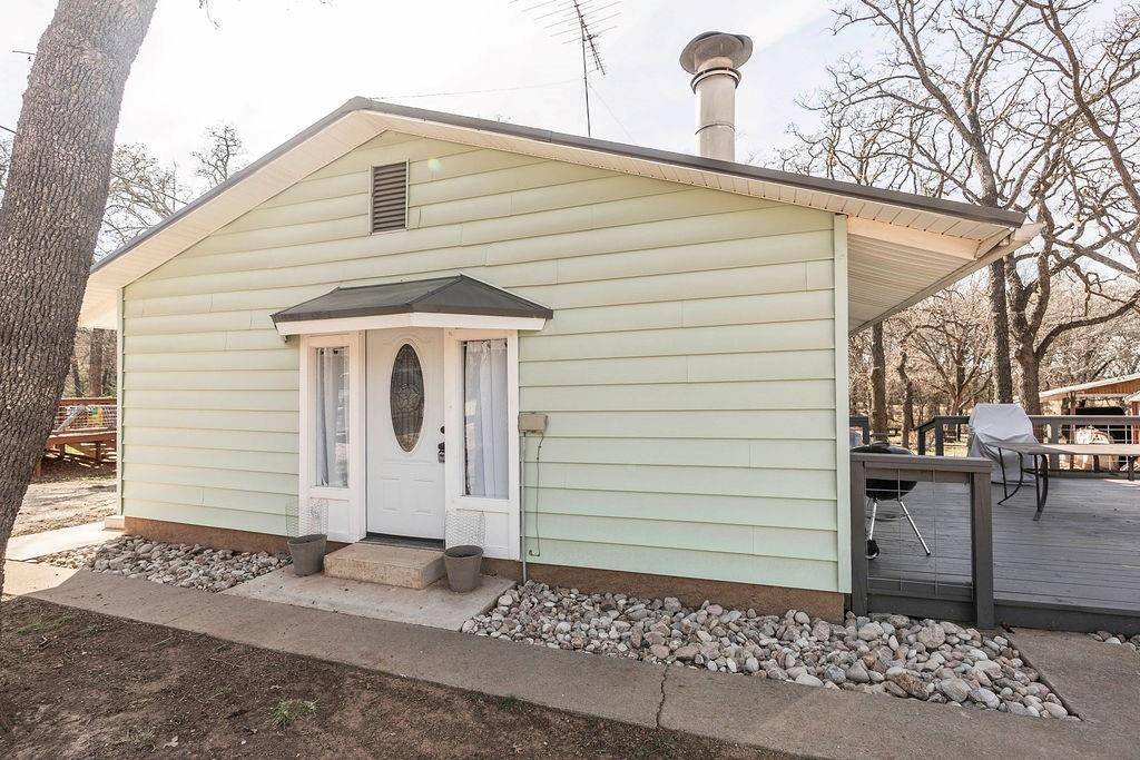 220 Comanche Trail, Nocona, TX 76255