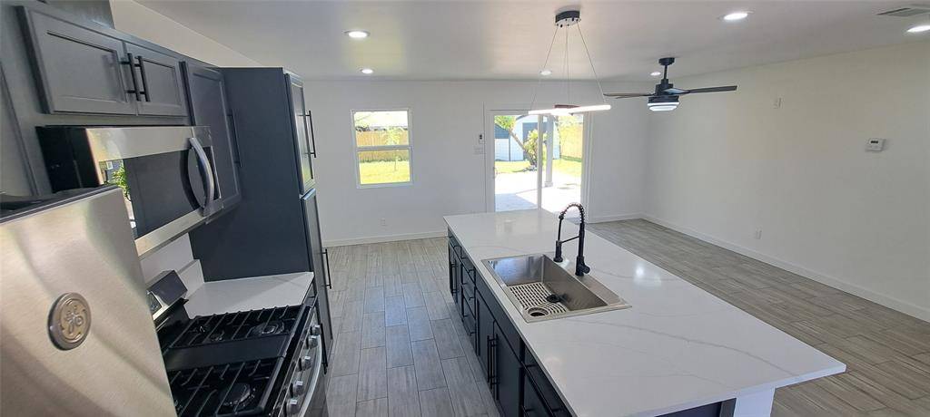 214 College Street, Royse City, TX 75189