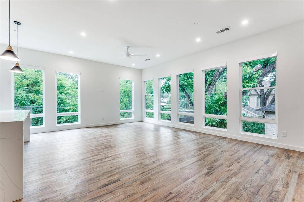 6319 Richmond Avenue #112, Dallas, TX 75214