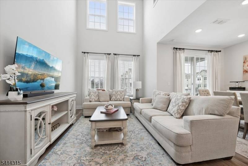 24 Depot Way, Dunellen Boro, NJ 08812