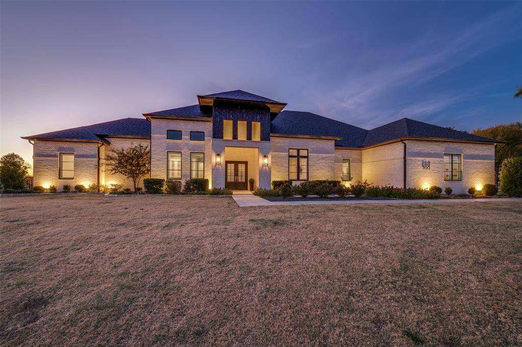 300 Crosswood Creek Court, Celina, TX 75009