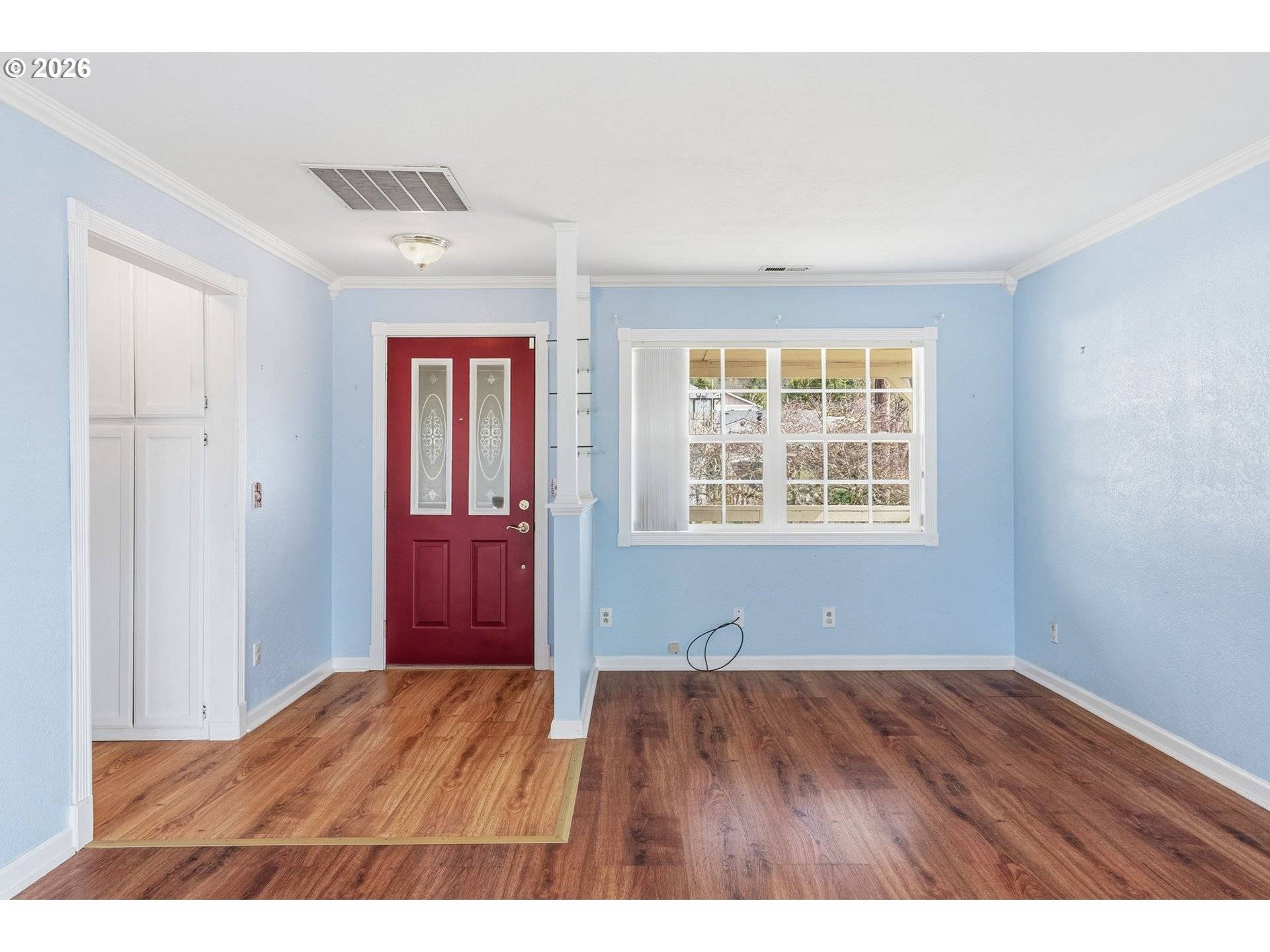 319 N 3RD ST, Kalama, WA 98625