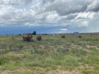 1895 E Frying Pan DR, Pueblo West, CO 81007