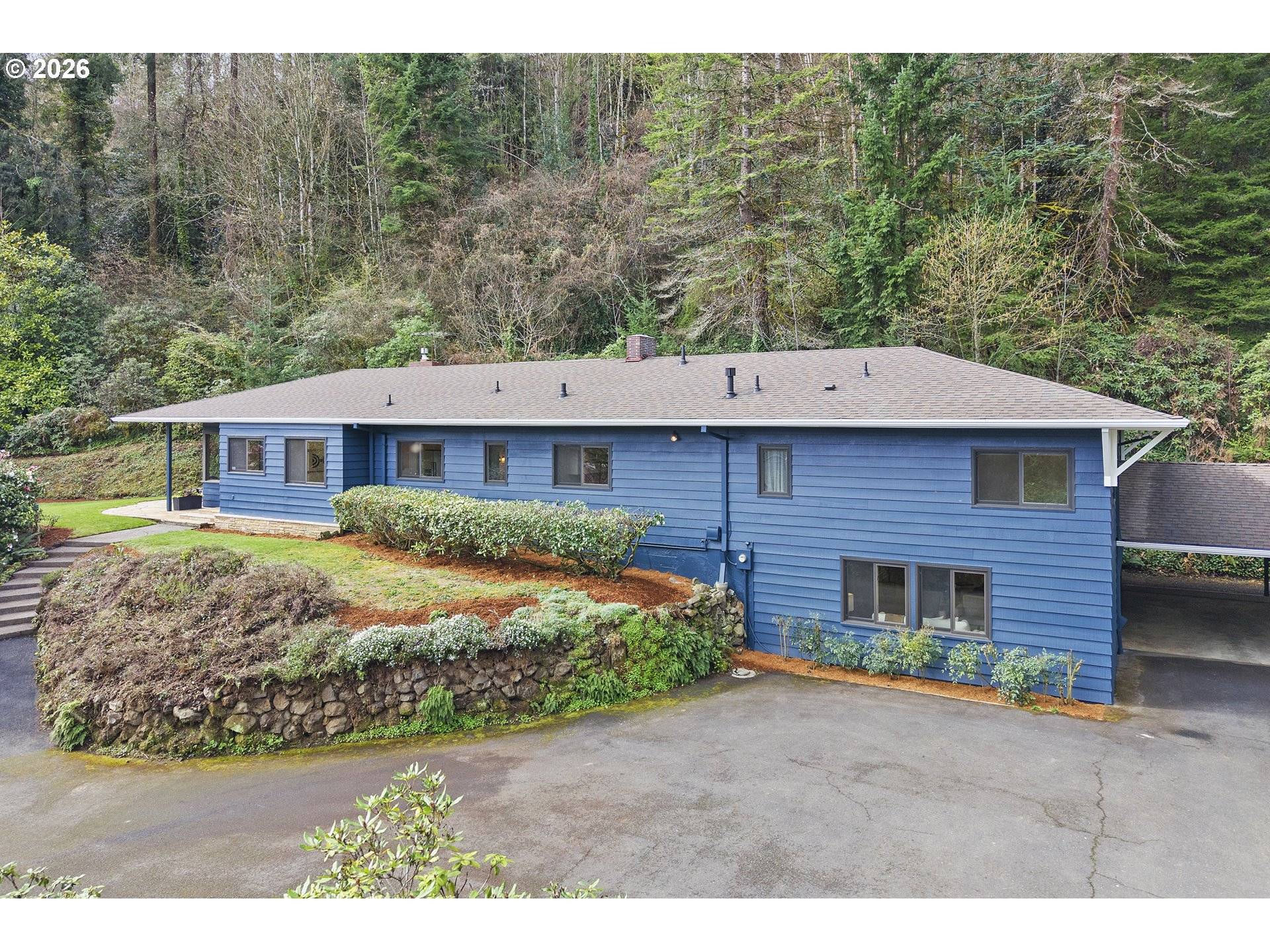1350 S CAREY LN, Portland, OR 97219