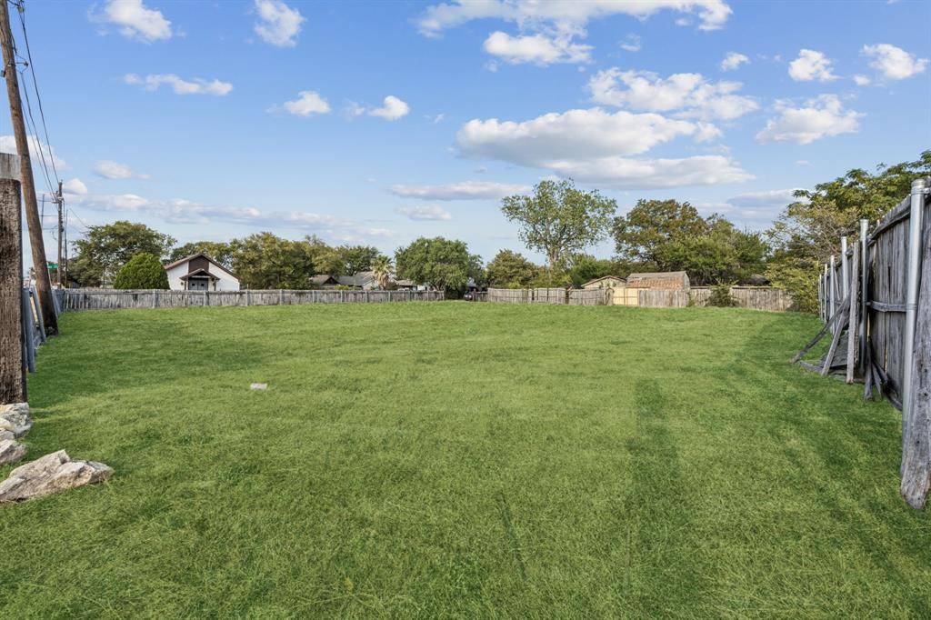 2722 Jeff Street, Dallas, TX 75212