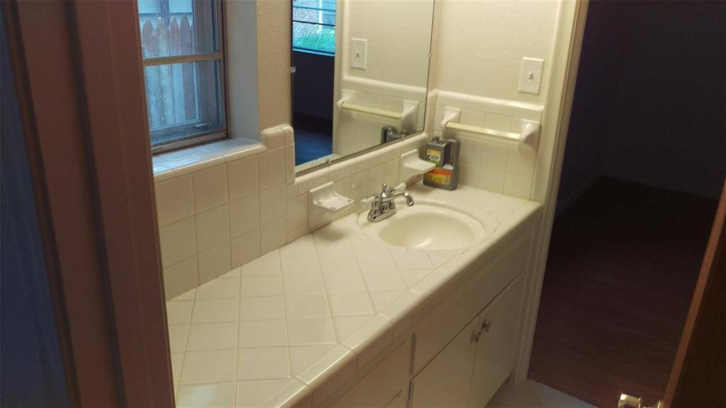 514 S Lois Lane, Richardson, TX 75081