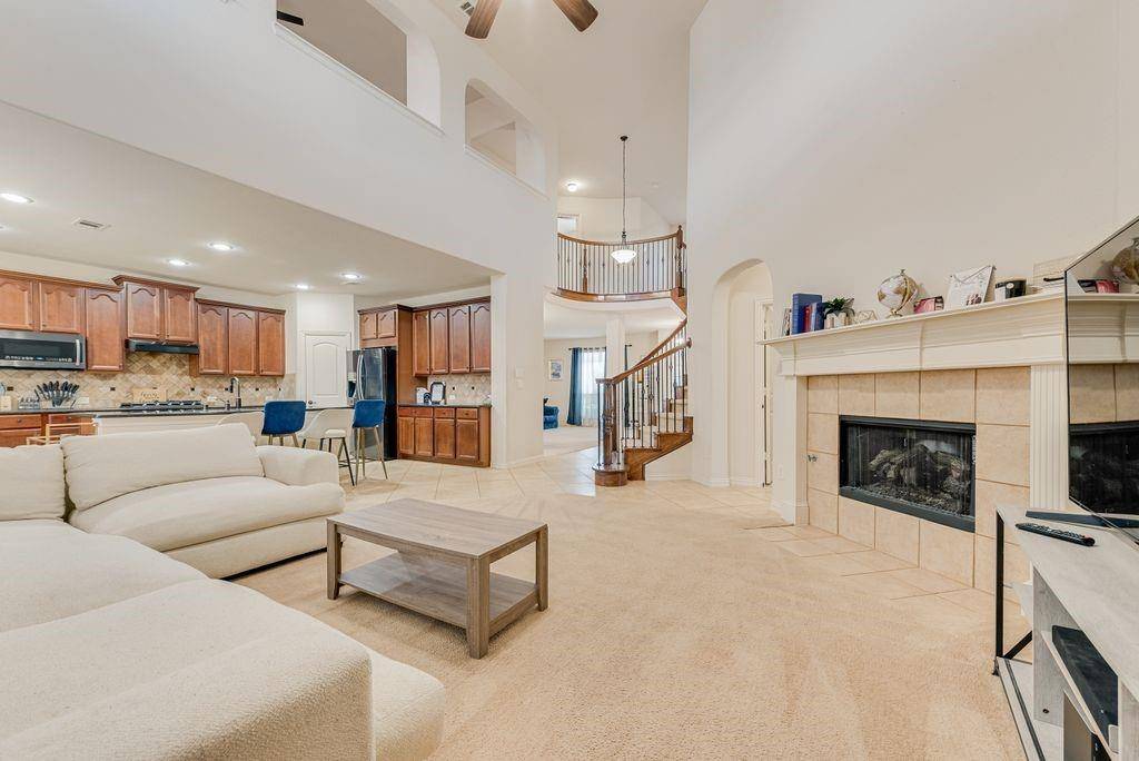 2964 Bahia, Grand Prairie, TX 75054