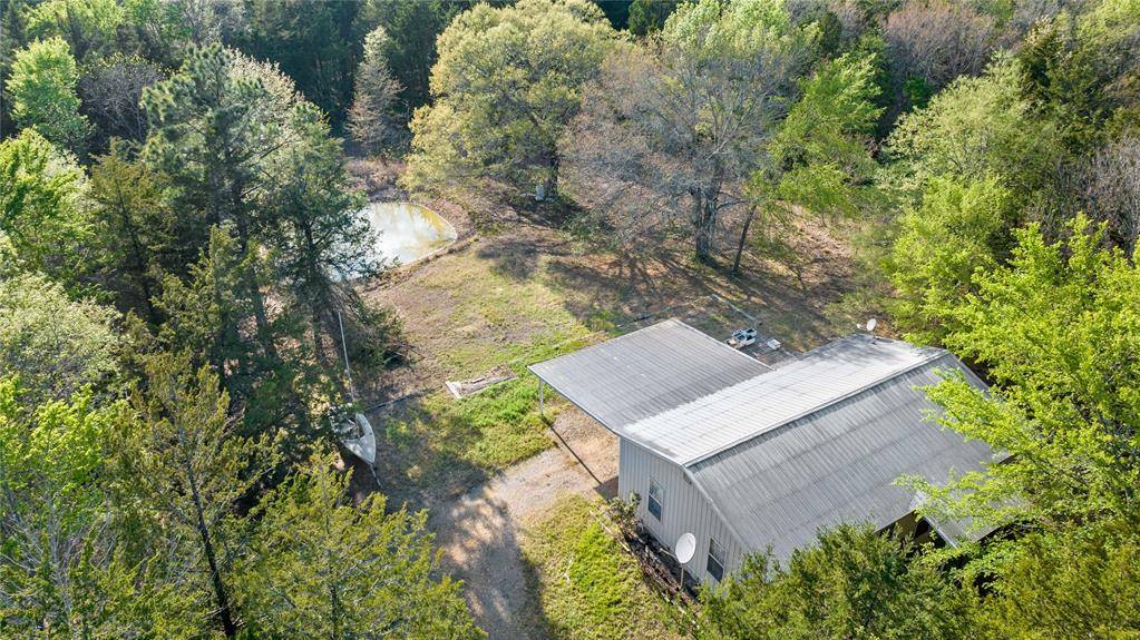 394 County Road 32900, Paris, TX 75460